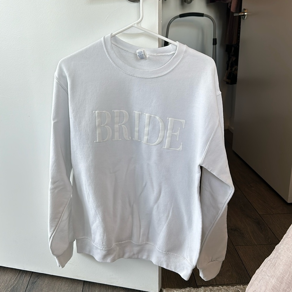 White bride sweatshirt